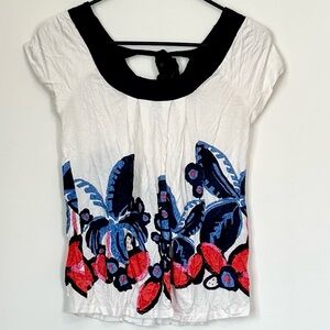 Deletta White Blouse with Blue and Red Floral Design - Size: Extra Small
